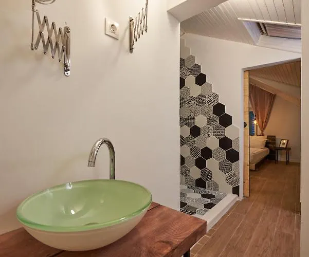 Bubalus Boutique Τρογκίρ